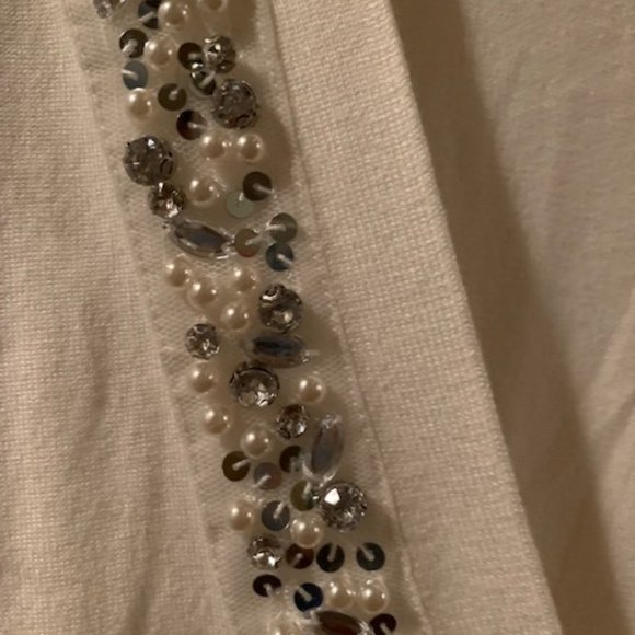 Sweater - Picture 2 of 4